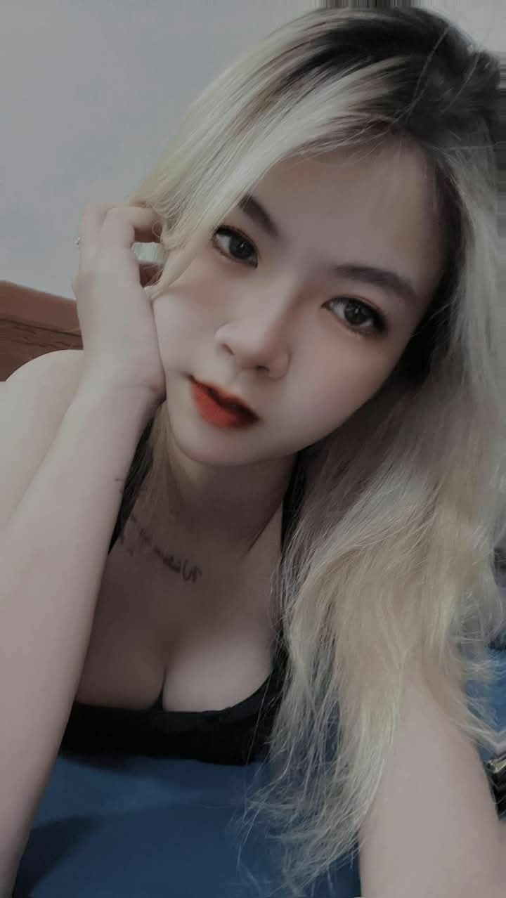 ông chồng vô sinh nên nhờ bạn thân đến thụ thai cho vợ
